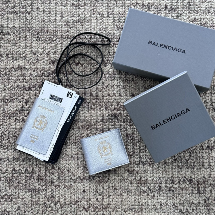 NIGO Balenciaga Men' Passport Square Folded Wallet in Silver #nigo336007