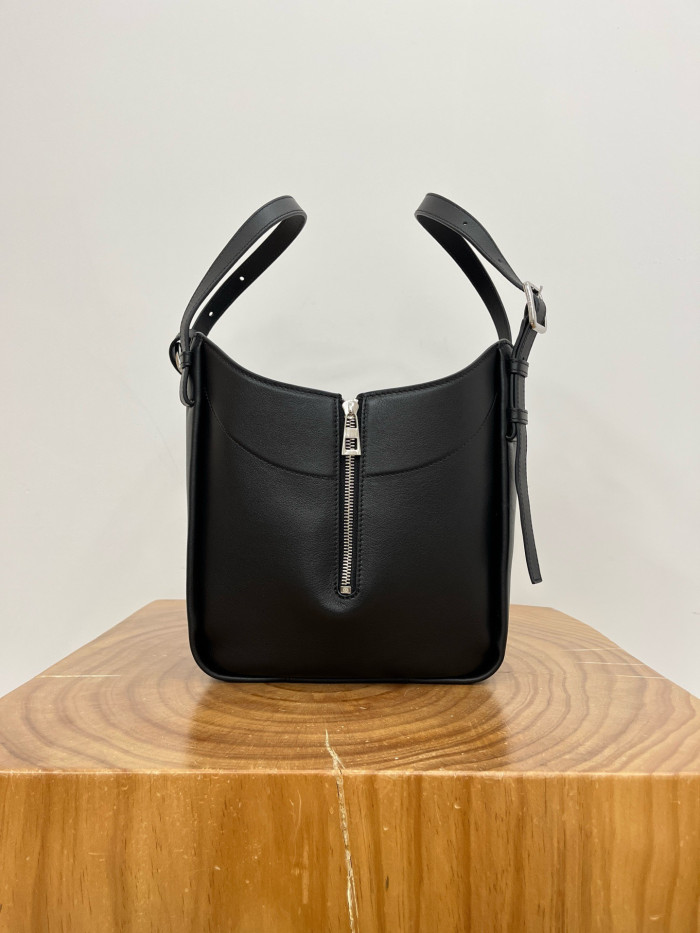NIGO Loewe Hammock Flip Bag in Classic Calfskin #nigo336658