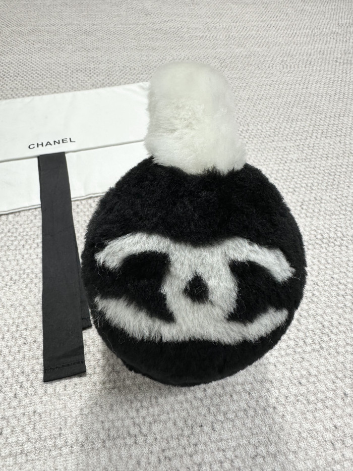 NIGO Chanel Top-quality Version Earmuffs Shearling Lambskin Black Ecru #nigo333992