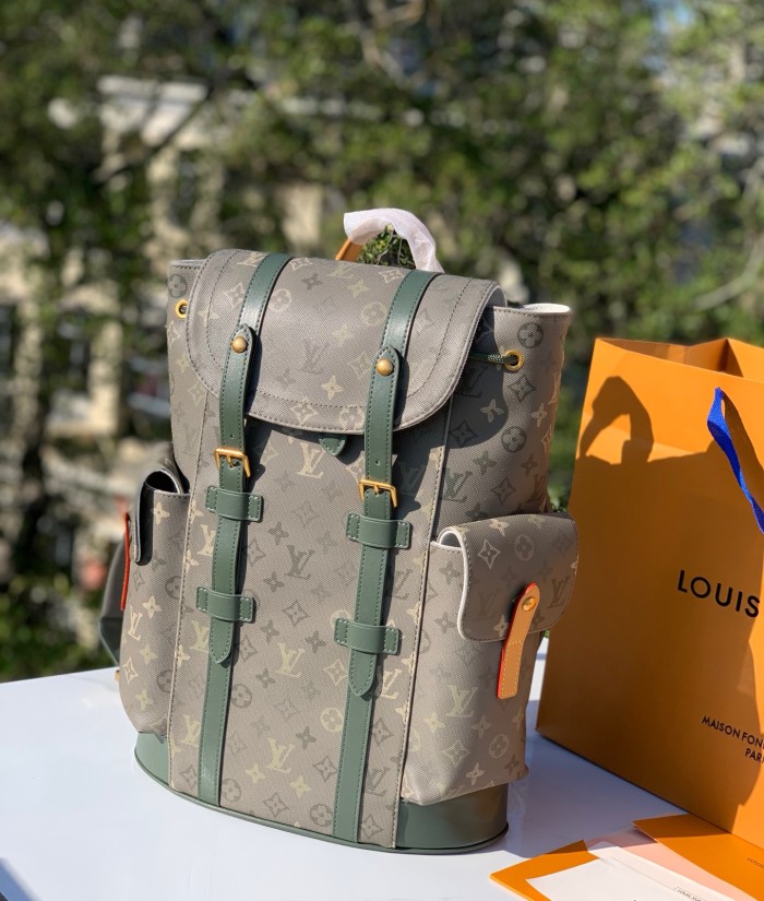NIGO Louis Vuitton Christopher MM Monogram  Men Bags M27080 #nigo336869