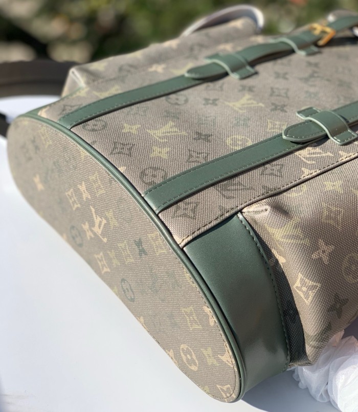 NIGO Louis Vuitton Christopher MM Monogram  Men Bags M27080 #nigo336869