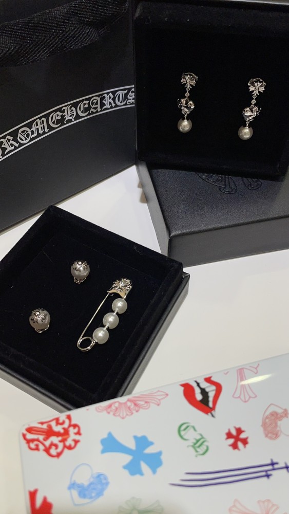 NIGO Chrome Hearts x Mikimoto Cross Pearl Pin Brooch #nigo337154