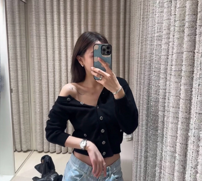 NIGO Chanel Solid Color One Shoulder Cardigan #nigo314359