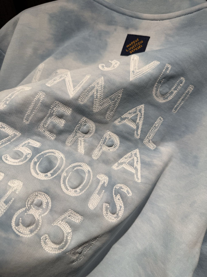 NIGO Louis VuittonTie-Dye Sweatshirt #nigo337260