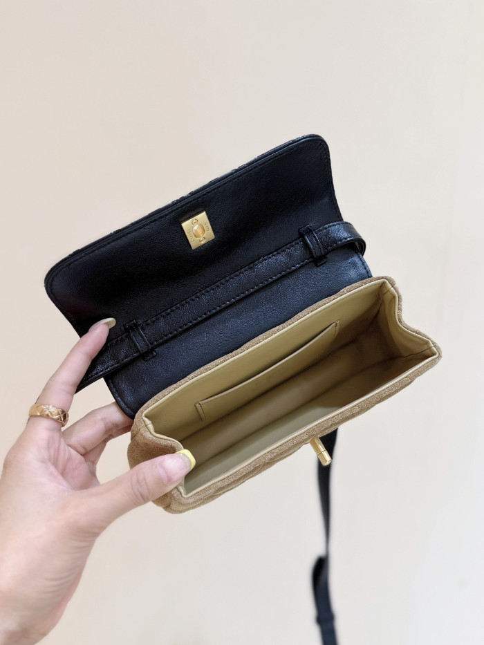 NIGO Chanel Diamond Crossbody Shoulder Bag #nigo322426