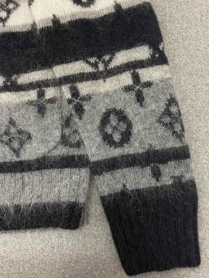 NIGO Louis Vuitton Men's Fall And Winter Black And White Jacquard Long Wool Sweater Cardigan#nigo286539