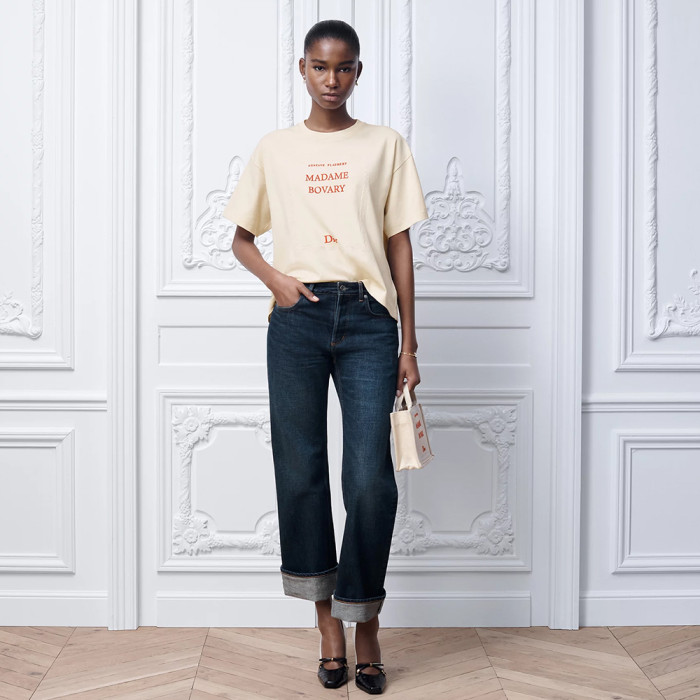 NIGO DIOR Book Cover Oversized Cropped T-Shirt Beige and Red Cotton Jersey #nigo375762