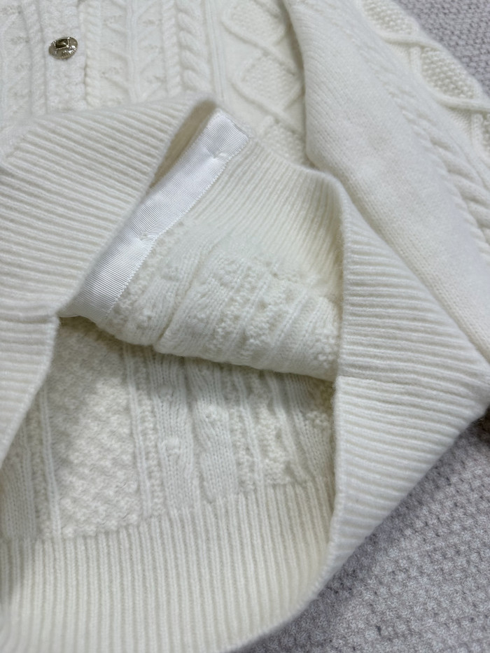 NIGO Chanel Cardigan Cashmere Silk White #nigo375696
