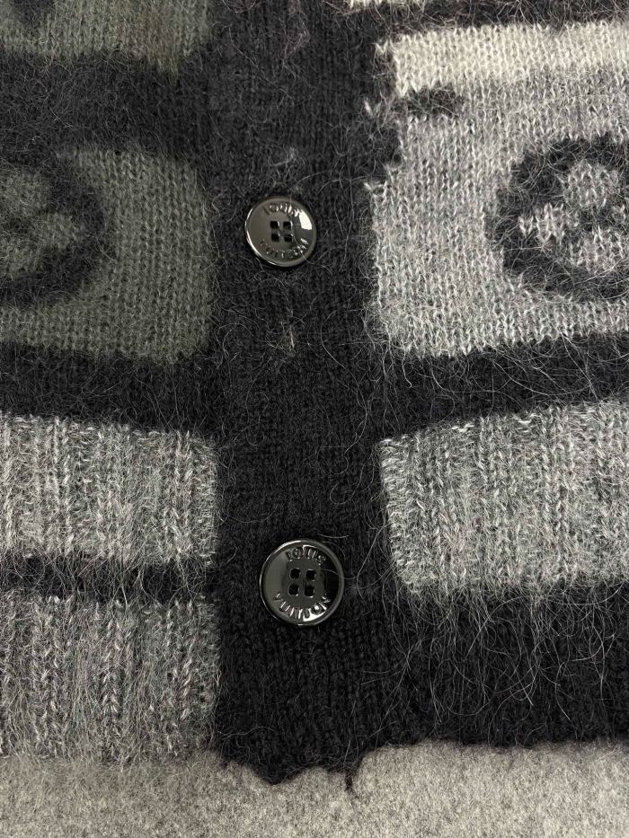 NIGO Louis Vuitton Men's Fall And Winter Black And White Jacquard Long Wool Sweater Cardigan#nigo286539