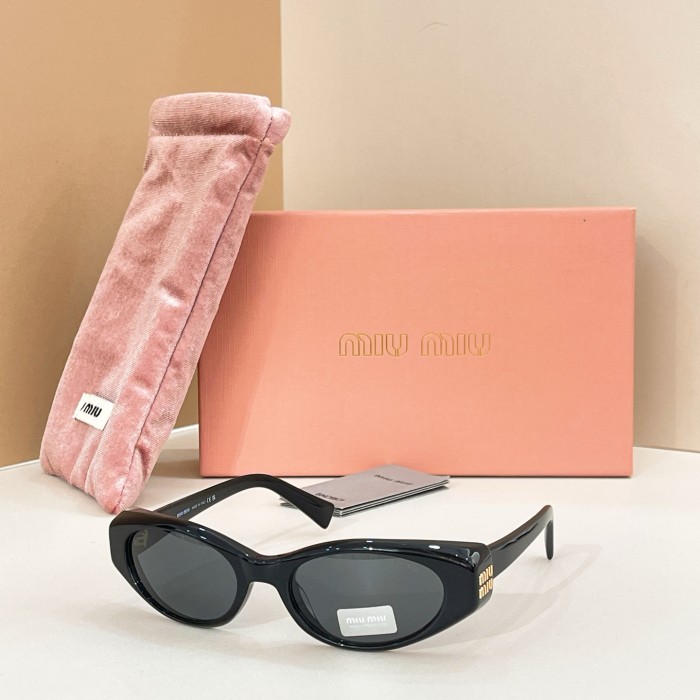 NIGO Miumiu Women's Sunglasses #nigo375911