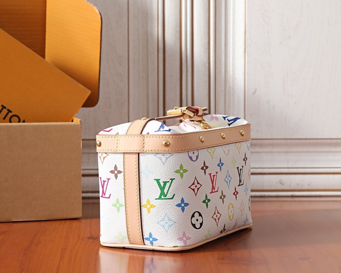 NIGO LOUIS VUITTON LV x TM Cruiser Toiletry Bag M27900 #nigo376107