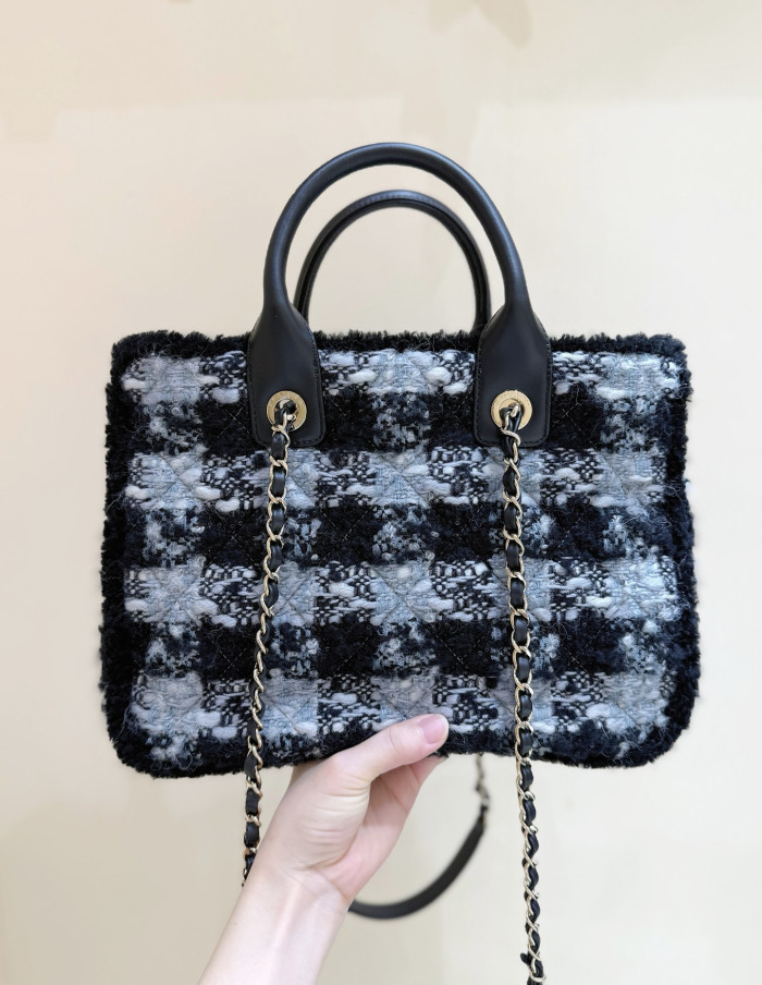 NIGO Chanel Small Tote Tweed Shearling Lambskin #nigo376286