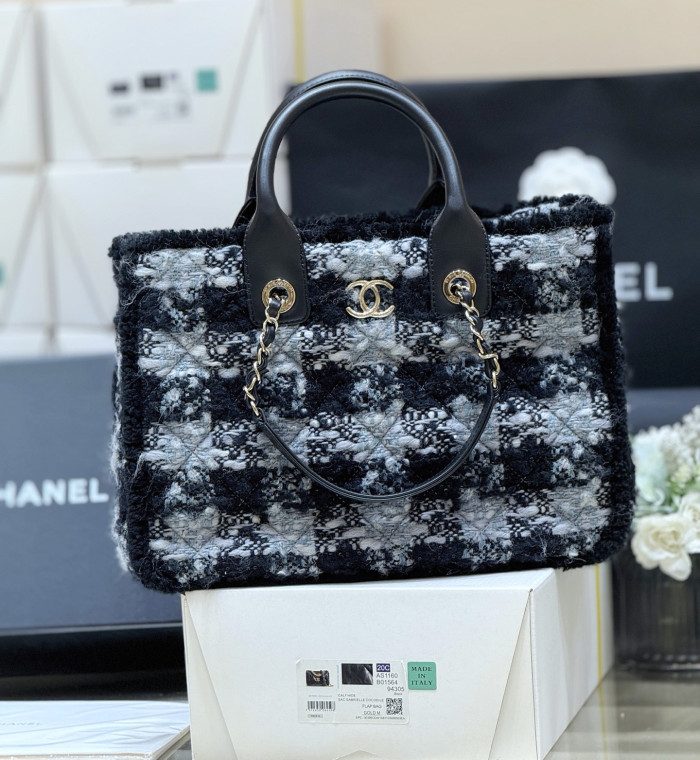 NIGO Chanel Small Tote Tweed Shearling Lambskin #nigo376286