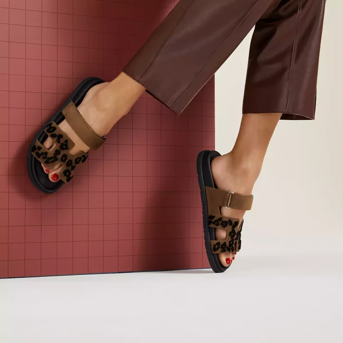NIGO Hermès Chypre sandal Brown #nigo376389