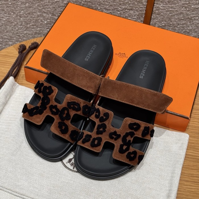 NIGO Hermès Chypre sandal Brown #nigo376389