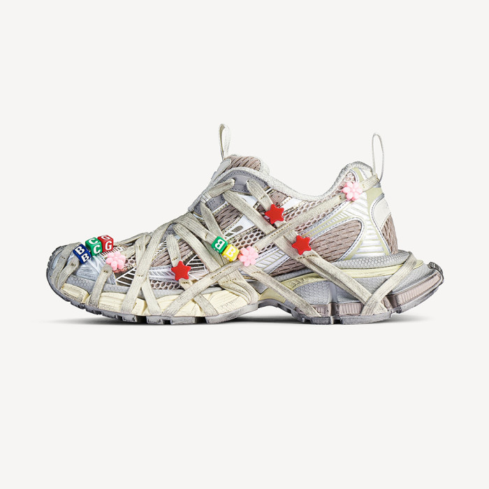 NIGO Balenciaga Women's 3xl Extreme Lace Sneaker in Eggshell Multicolor #nigo376551