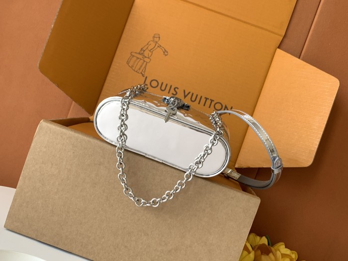 NIGO LOUIS VUITTON Vanity Chain Pouch Monogram Canvas M26097 #nigo376543