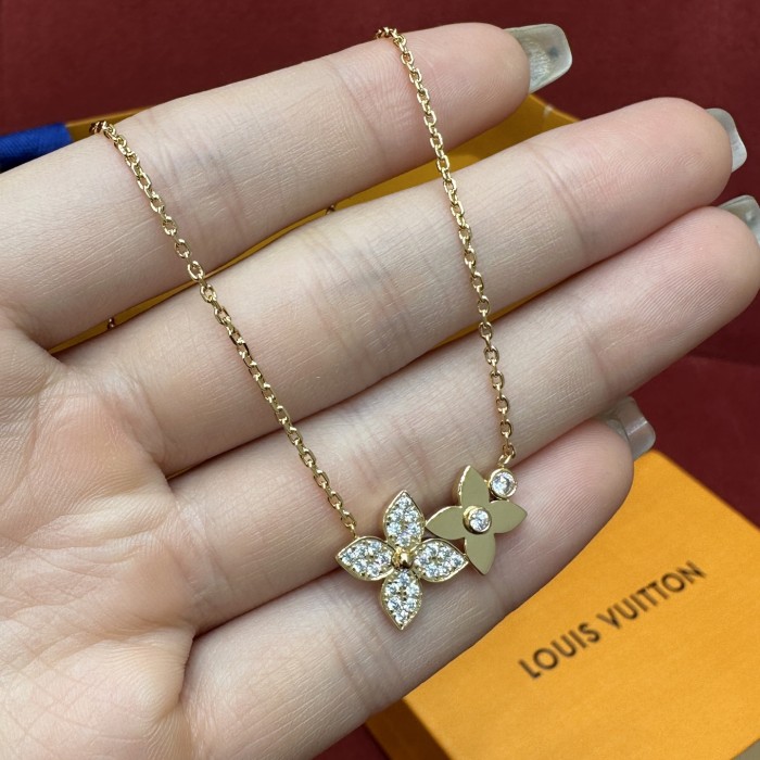 NIGO Louis Vuitton Double Flower Pendant Necklace #nigo376979