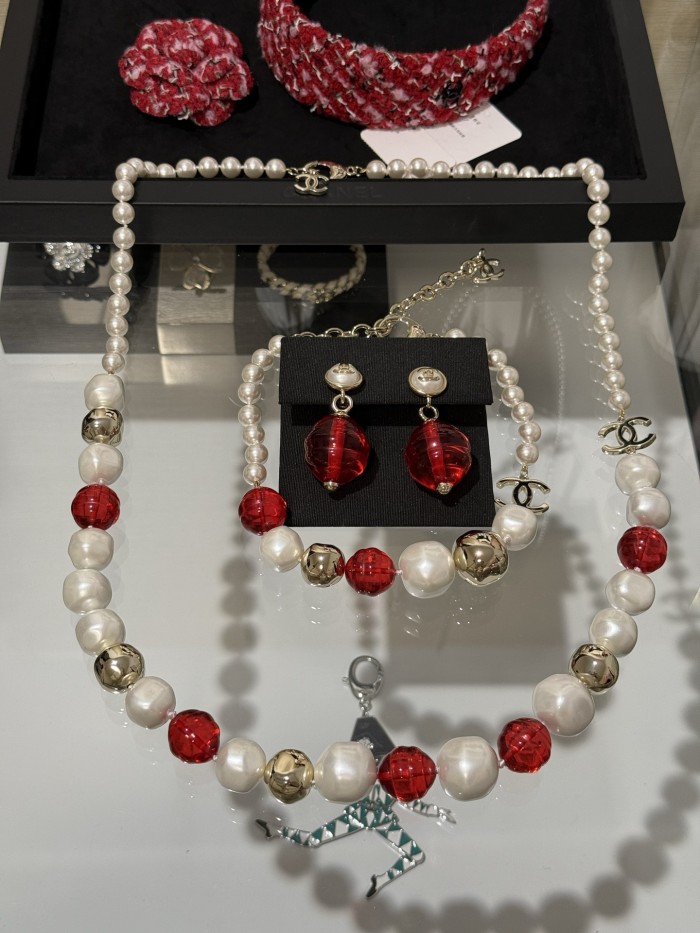 NIGO Chanel Long Necklace Metal Imitation Pearls Glass Pearls Gold #nigo377068