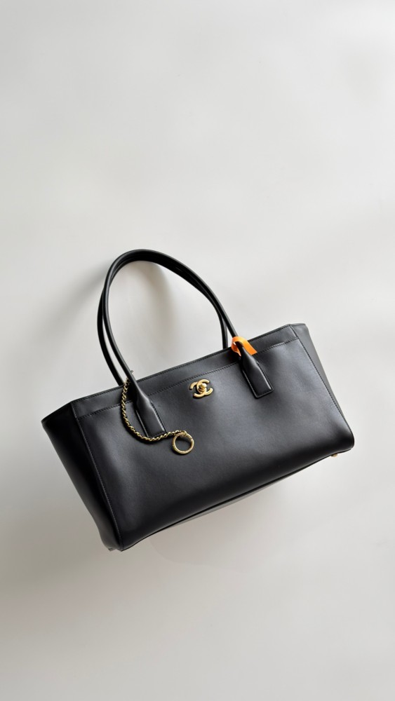 NIGO Chanel Cerf tote Bag #nigo377245