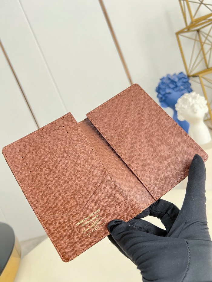 NIGO LOUIS VUITTON Passport Cover Monogram Canvas Wallets M27612 #nigo377237
