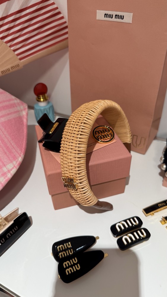 NIGO MIUMIU Rattan and Brown Leather Headband With Gold Letters #nigo377285