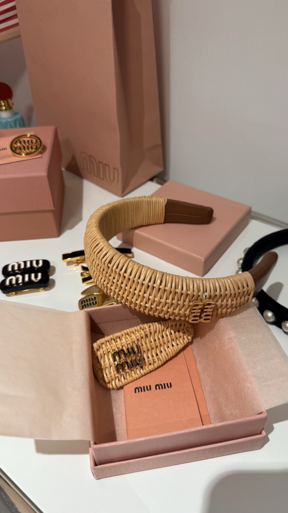 NIGO MIUMIU Rattan and Brown Leather Headband With Gold Letters #nigo377285