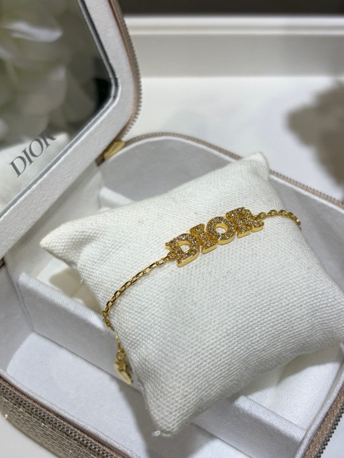 NIGO DIOR Petit CD Circle Bracelet Gold-Finish Metal and White Resin Pearls #nigo377306