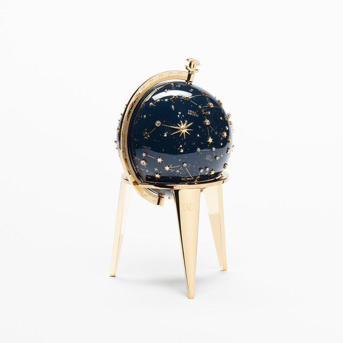 NIGO Chanel Evening Bag Resin Rhinestones and Gold Metal Dark Blue and Gold #nigo377326