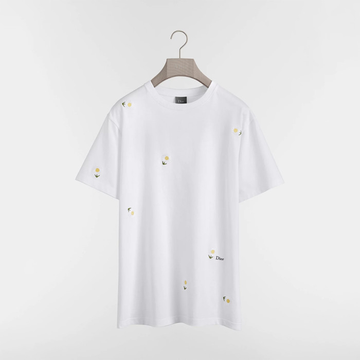 NIGO DIOR T-Shirt with Daisy Embroidery, Relaxed Fit White Cotton Jersey #nigo377734