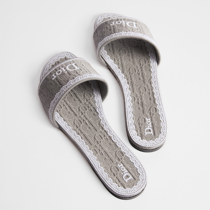 NIGO Dior Dentelle Slide Sky Blue Dior Oblique Embroidered Cotton and White Lace #nigo377809