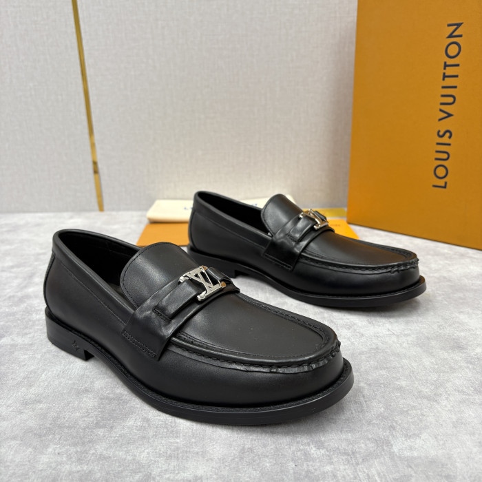  Louis Vuitton Major Casual Shoes #378273
