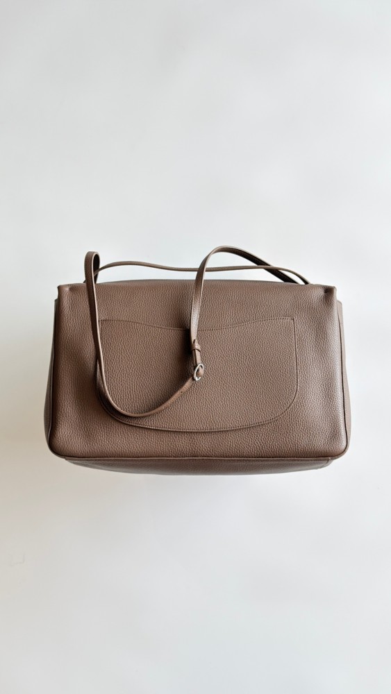 CHANEL Maxi Flapbag Grained Calfskin Silver Metal Light Brown #377491