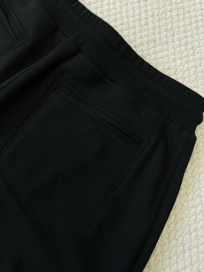 Brunello Cucinelli Men's Drawstring Cotton Shorts#378312
