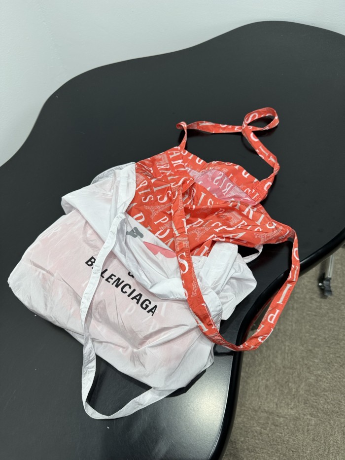 Balenciaga Souvenir Shop Bags #378452