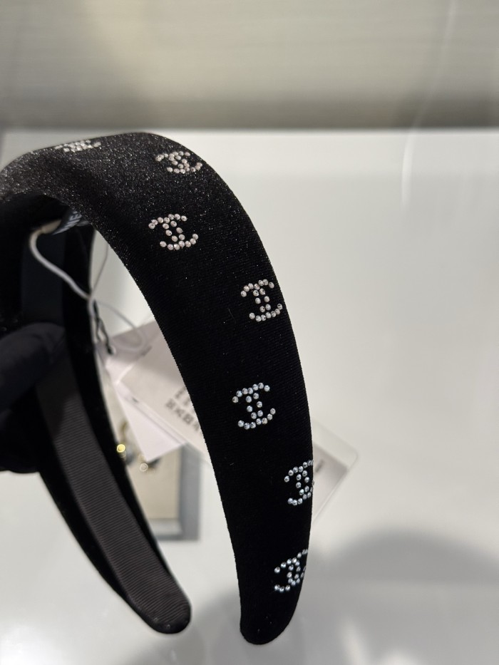 CHANEL Headband Velvet Strass Black Crystal #378557