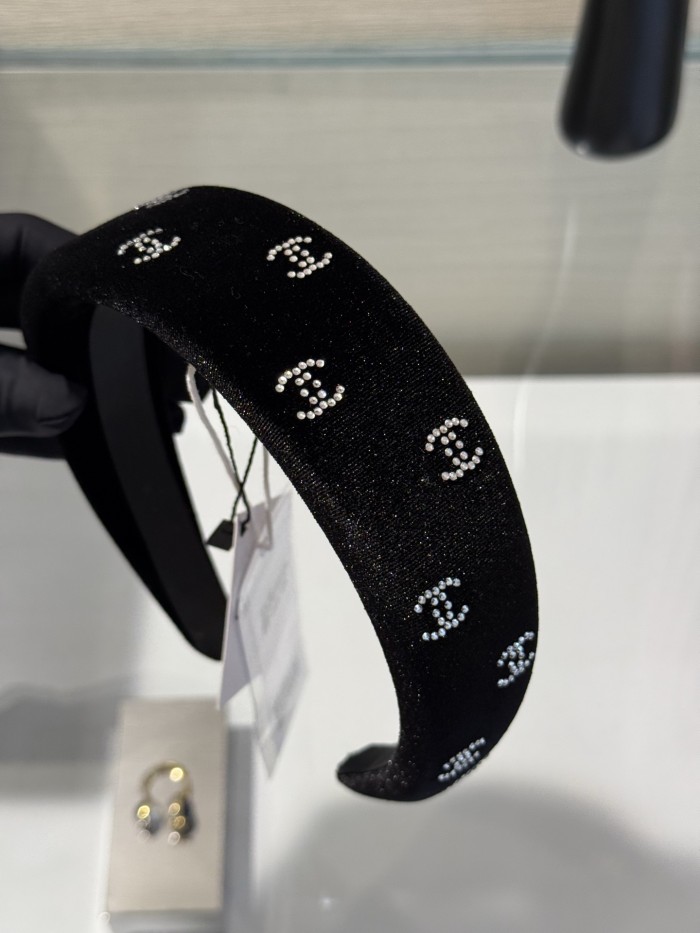 CHANEL Headband Velvet Strass Black Crystal #378557