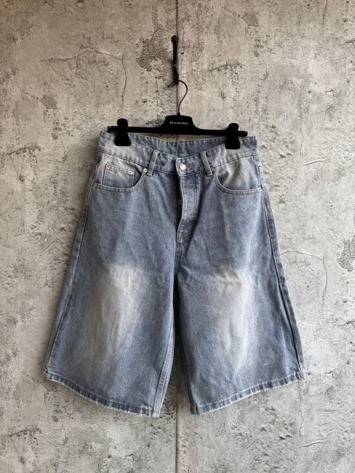 Balenciaga Ripped Jeans #378701