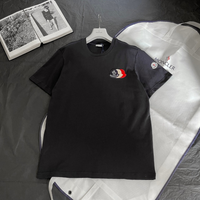 Moncler Navy Blue Embroidered Tricolor Logo Cotton T-Shirt Polos T-shirts #378700