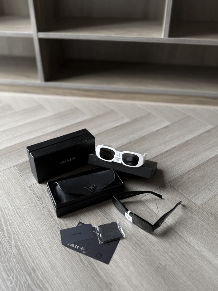 Prada Prada Symbole sunglasses #378713