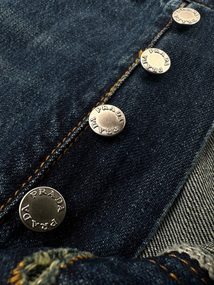 Prada Triangle Logo Jeans #378650
