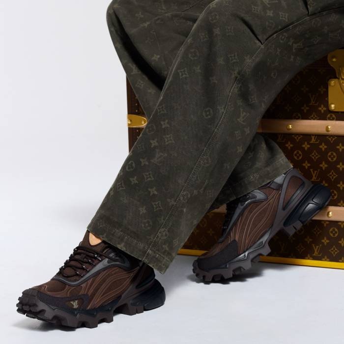LOUIS VUITTON LV Summit Sneaker Shoes #378730