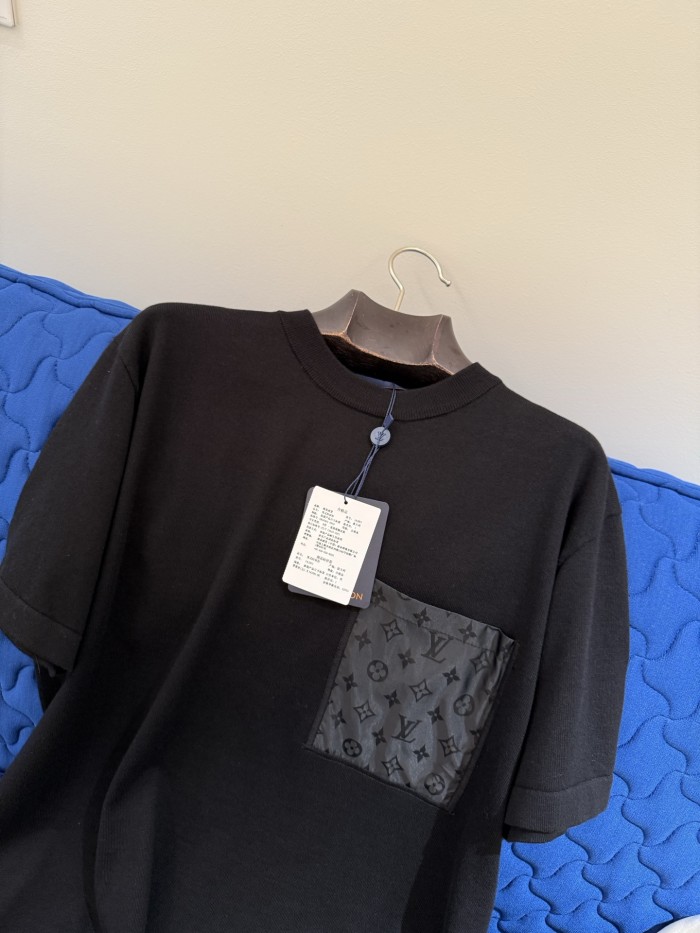 LOUIS VUITTON T-Shirt Shorts With Technical Signature Details #378771