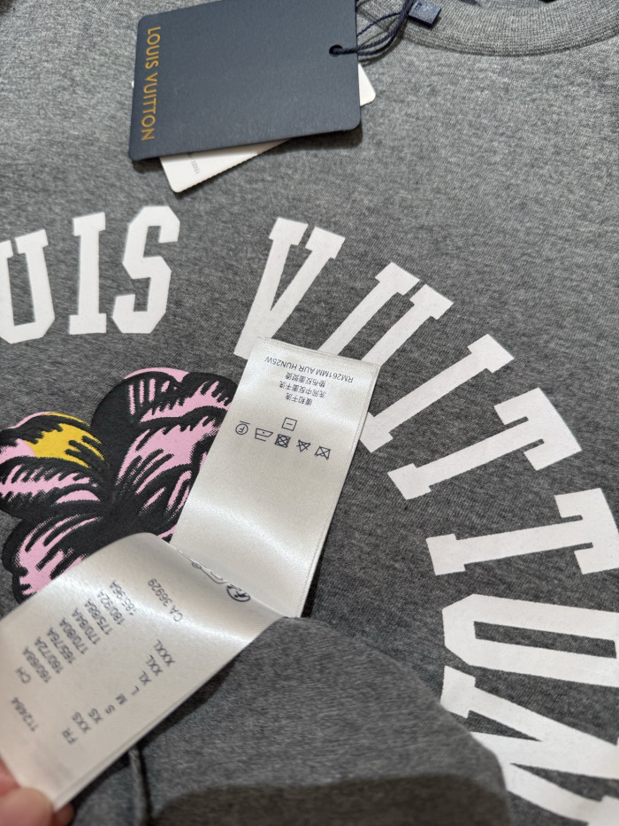 LOUIS VUITTON Iris Print T-Shirt 1AJZF9 #378772