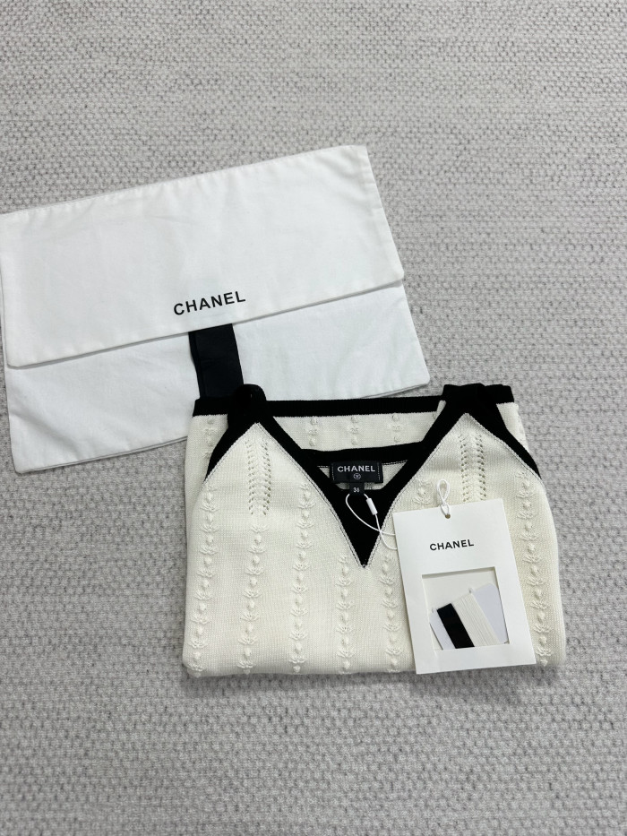 Chanel Top-Quality Version Pointy Knitted Camisole Vest #378812