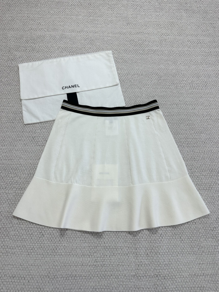 Chanel Top-Quality Version Skirt Cotton and Cashmere Milky White #378813
