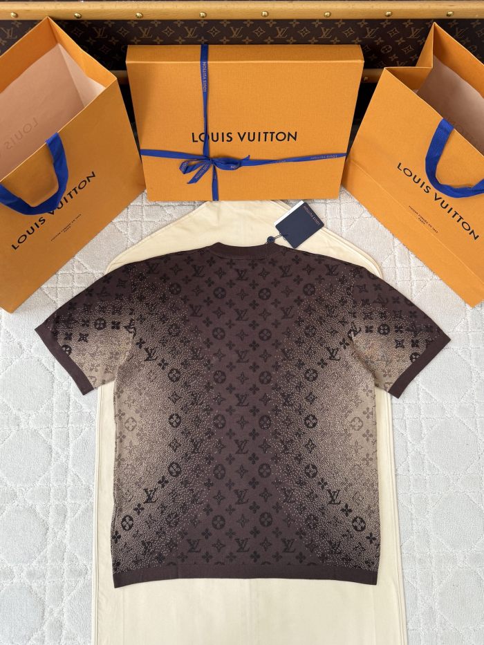 LOUIS VUITTON Monogram Jacquard Short-Sleeved Crewneck #379203