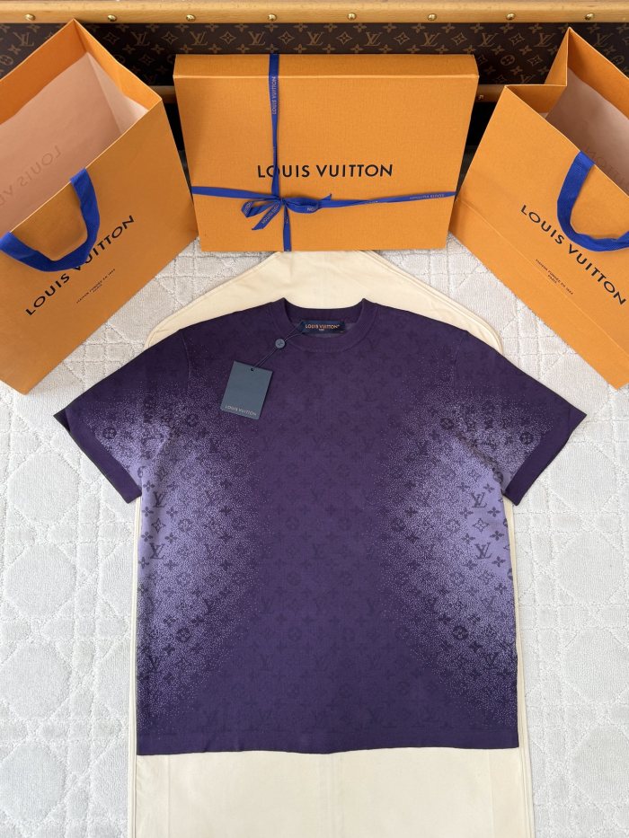 LOUIS VUITTON Monogram Jacquard Short-Sleeved Crewneck #379203