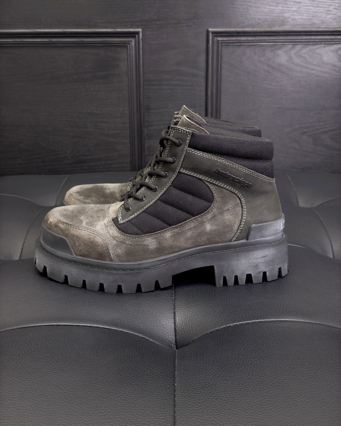 Balenciaga Combat Strike Low Boot #379234