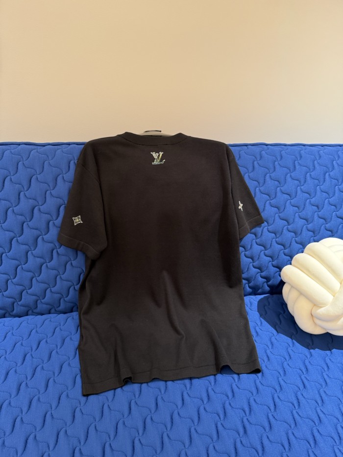 LOUIS VUITTON Embellished Short-Sleeved Crewneck #379395